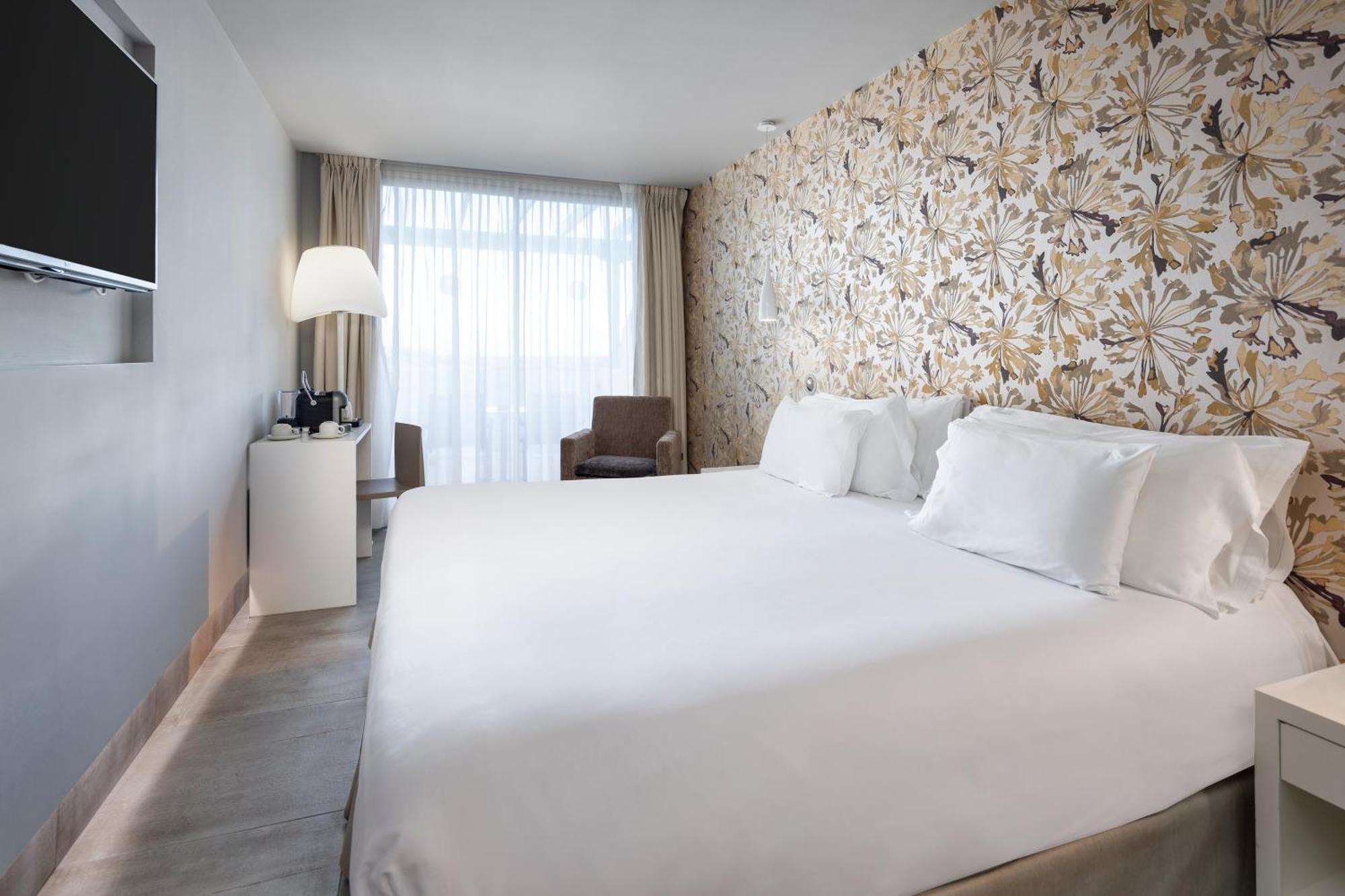 Barcelo Teguise Beach - Adults Only Costa Teguise Bagian luar foto